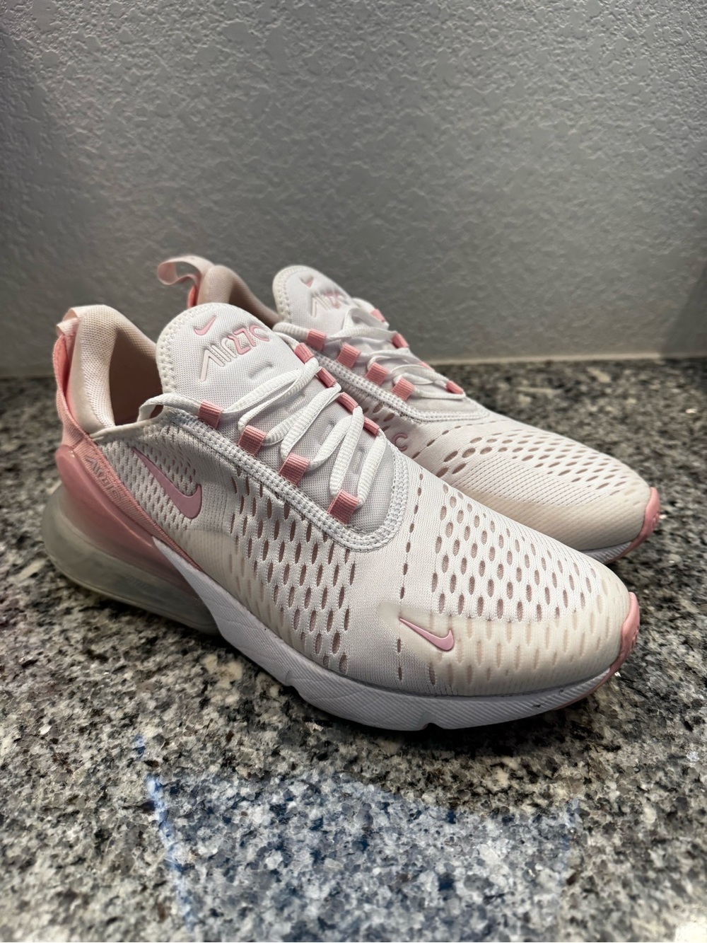 Nike Air Max 270 Women’s Running Shoes - Pink/White Size 10